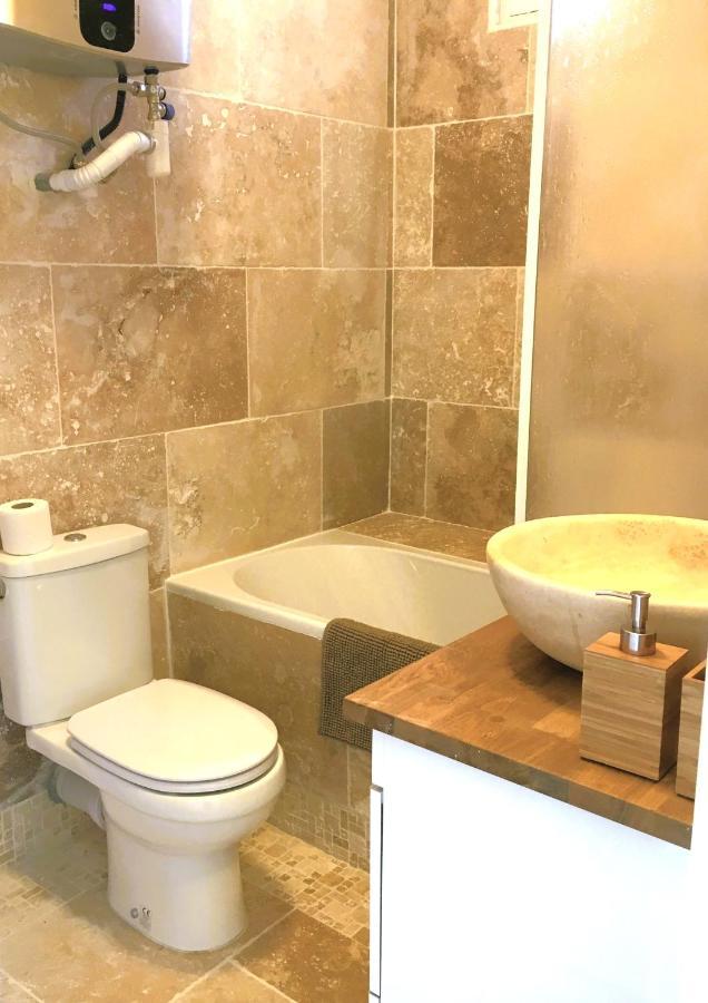 Blue Summer Vibes Duplex Studio For 4P, Ac, Sea View, Parking, Beach At 50M, Spa Access -3 لا سيوتا المظهر الخارجي الصورة