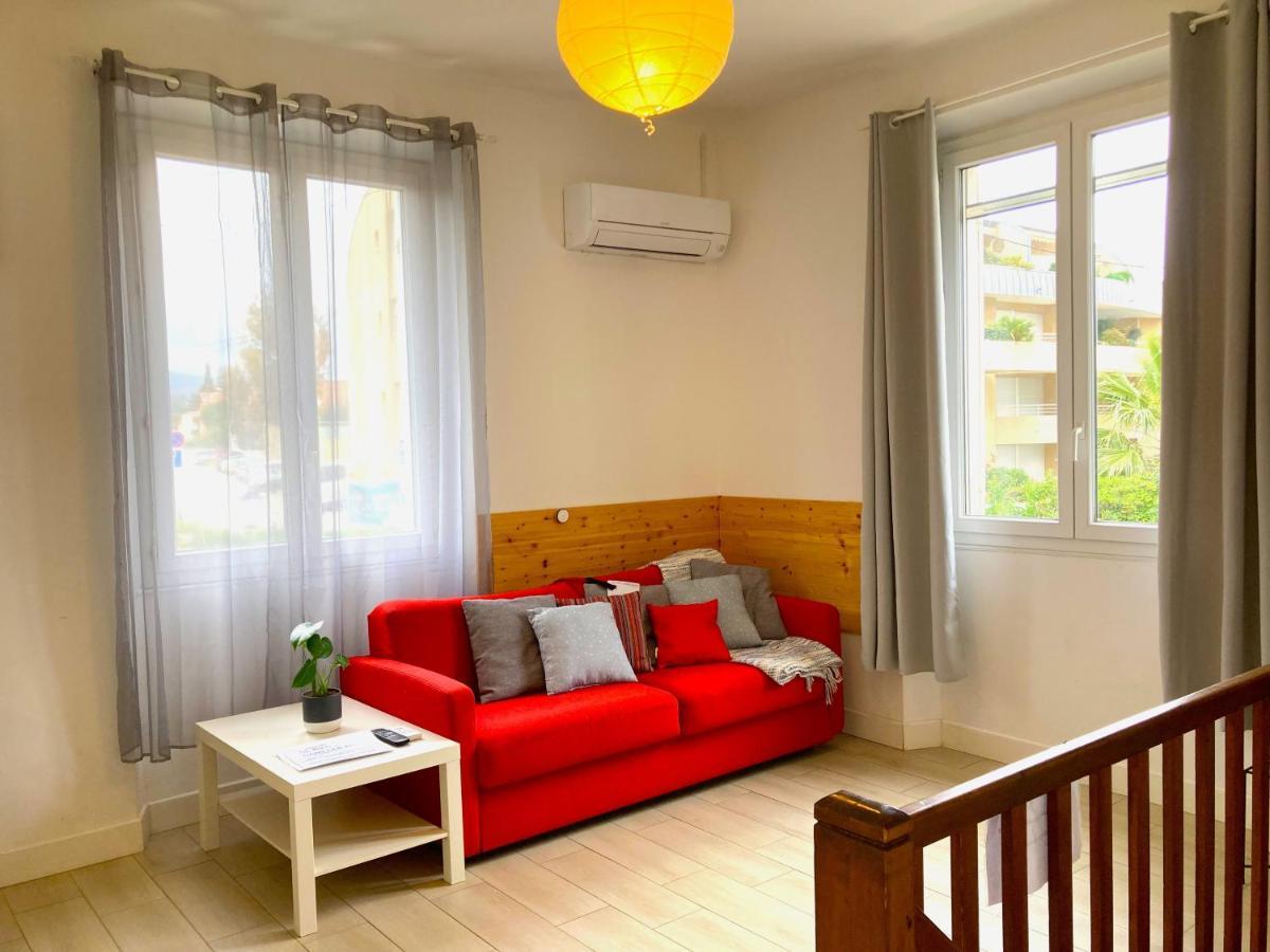 Blue Summer Vibes Duplex Studio For 4P, Ac, Sea View, Parking, Beach At 50M, Spa Access -3 لا سيوتا المظهر الخارجي الصورة