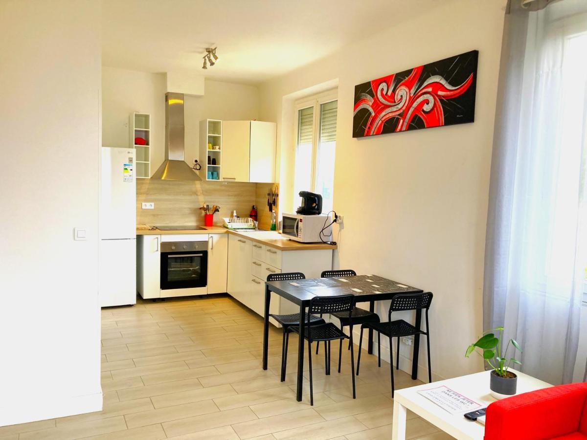 Blue Summer Vibes Duplex Studio For 4P, Ac, Sea View, Parking, Beach At 50M, Spa Access -3 لا سيوتا المظهر الخارجي الصورة