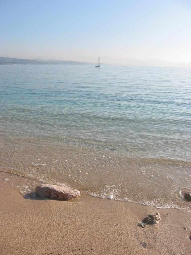 Blue Summer Vibes Duplex Studio For 4P, Ac, Sea View, Parking, Beach At 50M, Spa Access -3 لا سيوتا المظهر الخارجي الصورة